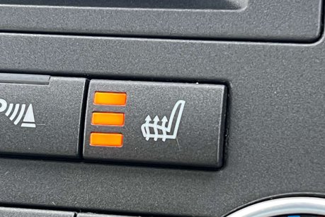 Land Rover Range Rover Sport 3.0 TD V6 HSE SUV 5dr Diesel CommandShift 4WD Euro 4 (245 ps) 29