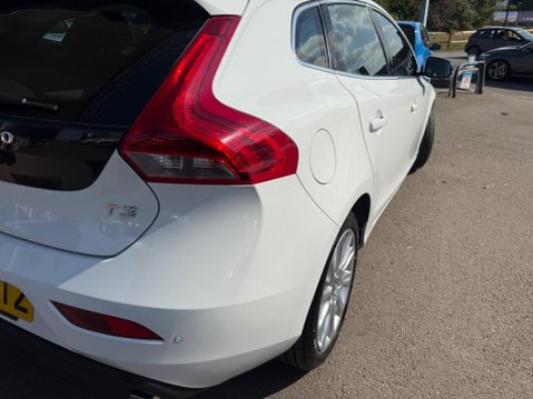 Volvo V40 1.6 T3 SE Euro 5 (s/s) 5dr 13