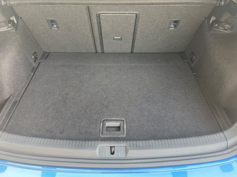 Volkswagen Golf 1.4 TSI SE BLUEMOTION 6