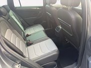Volkswagen Tiguan 2.0 Tiguan R-Line Tech TDI Semi-Auto 5dr 22