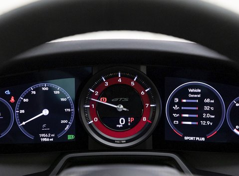 Porsche 911 Carrera GTS (992) 15