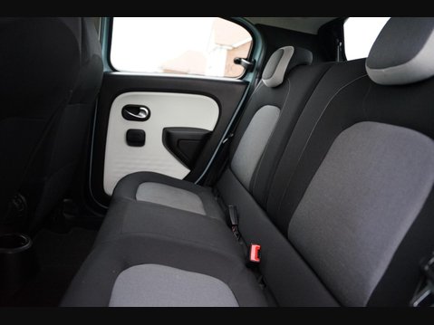 Renault Twingo 1.0 SCe Play Euro 6 5dr 19