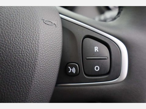 Renault Captur 1.5 Captur Iconic dCi Auto 5dr 26