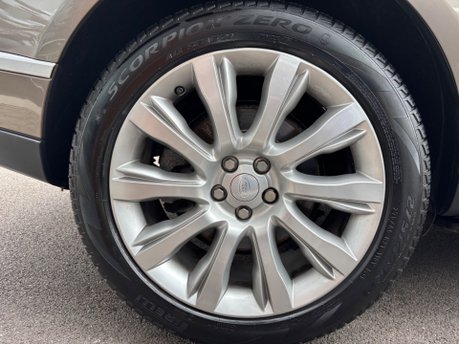 Land Rover Range Rover TDV6 VOGUE SE 25