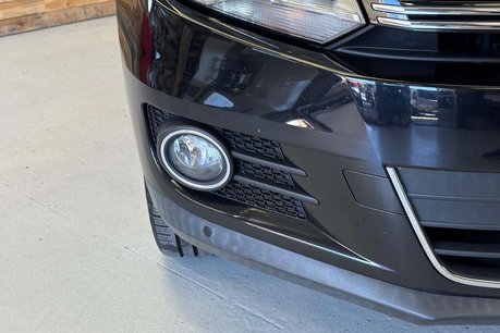 Volkswagen Tiguan 2.0 TDI BlueMotion Tech Match Edition SUV 5dr Diesel Manual 4WD Euro 6 (s/s 14