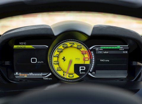 Ferrari LaFerrari Aperta 21