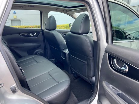 Nissan Qashqai 1.6 dCi Tekna 2WD Euro 6 (s/s) 5dr 29