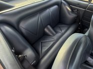 Aston Martin DB6 MANUAL 62