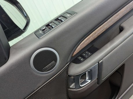 Land Rover Discovery 3.0 Discovery HSE TD6 Auto 4WD 5dr 80