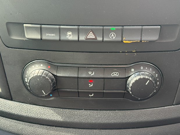 Mercedes-Benz Vito AUTO LWB L2H1 Low Roof Progressive 114 Camera EURO 6 33
