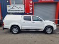 Toyota Hilux INVINCIBLE 4X4 D-4D DCB 4