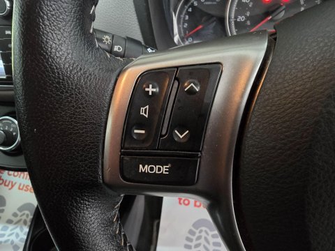 Toyota Yaris 1.33 Dual VVT-i Icon Euro 6 5dr 31