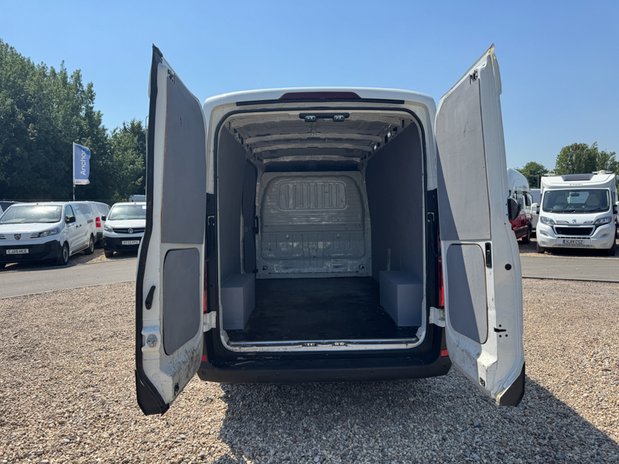 Maxus Deliver 9 LWB L3H2 [SOLD MT] Medium Roof Air Con Sensors EURO 6 8