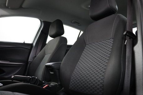 Vauxhall Astra BUSINESS EDITION NAV 35