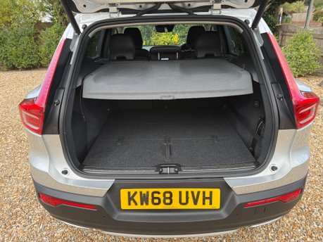 Volvo XC40 2.0 D4 Inscription Auto AWD Euro 6 (s/s) 5dr 24