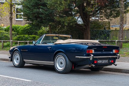 Aston Martin V8 Volante EFi 4