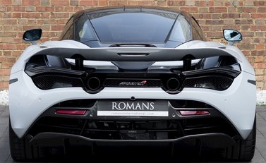 McLaren 720S Performance 5