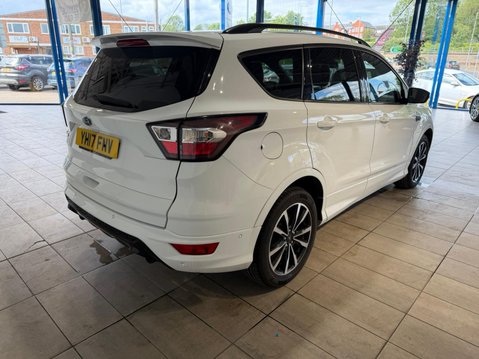 Ford Kuga 2.0 TDCi EcoBlue ST-Line Euro 6 (s/s) 5dr 3
