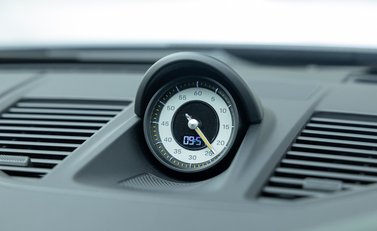 Porsche 911 GT3 RS (992) 19