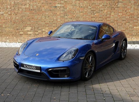 Porsche Cayman GTS 4