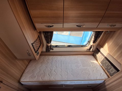 Bessacarr E572 AUTO 20
