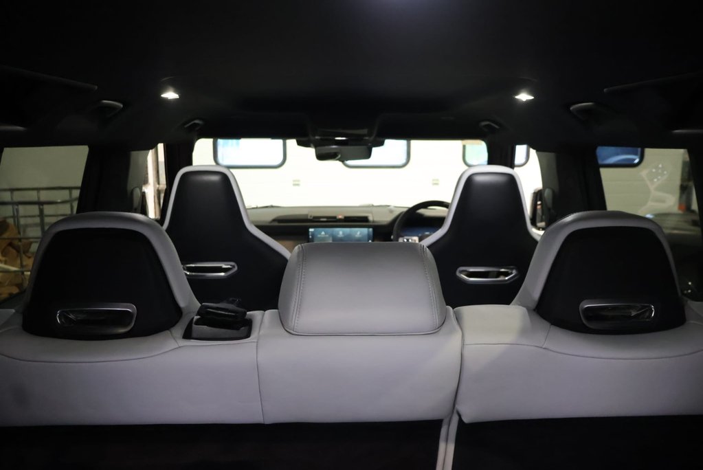 Land Rover Defender 110 2026 110 HARD TOP  HSE 350 FITTED WITH SVR SEAT FRONT AND REAR SEATS 12