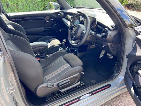 Mini Hatch 2.0 Cooper S Sport Steptronic Euro 6 (s/s) 3dr 63