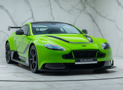 Aston Martin Vantage GT12 6