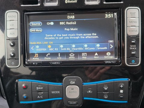 Nissan LEAF 30kWh Tekna Auto 5dr 20