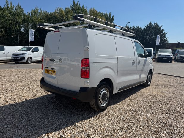 Vauxhall Vivaro SWB L1H1 Low Roof 3100 Air Con Sensors EURO 6 NO V 6