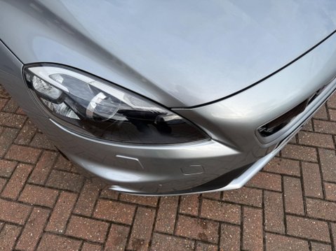 Volvo V40 1.6 T3 R-Design Nav Euro 5 (s/s) 5dr 69