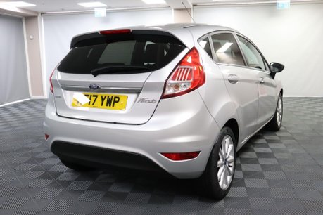 Ford Fiesta TITANIUM 11