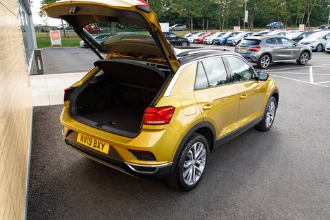 Volkswagen T-Roc SE TSI EVO DSG 37