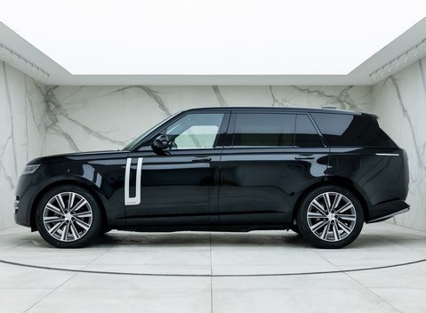 Land Rover Range Rover P460e Autobiography LWB 2