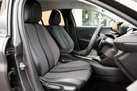 Peugeot 208 PURETECH ALLURE PREMIUM S/S 31