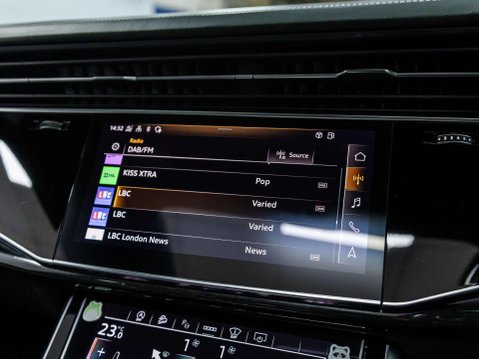 Audi Q8 3.0 TDI V6 50 Vorsprung SUV 5dr Diesel Tiptronic quattro Euro 6 (s/s) (286 70