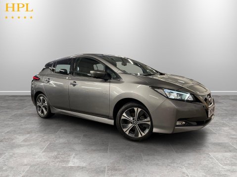 Nissan LEAF 40kWh Tekna Hatchback 5dr Electric Auto (150 ps) 1