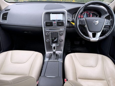 Volvo XC60 2.4 D5 SE Lux Nav Geartronic AWD Euro 5 5dr 15
