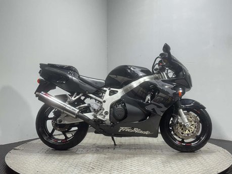 Honda CBR CBR918 1997 ONLY 21K RUNNING SPORTS PROJECT BIKE CLASSIC