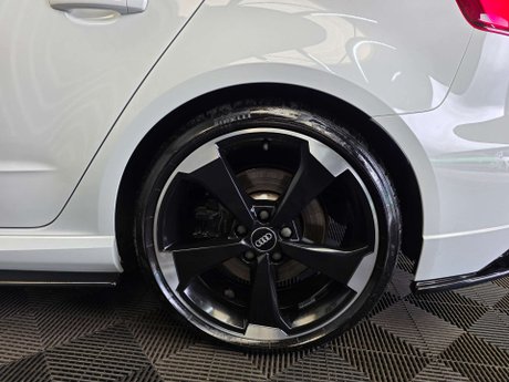 Audi RS3 2.5 TFSI Sportback 5dr Petrol S Tronic quattro Euro 6 (s/s) (400 ps) 30