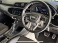 Audi Q3 1.5 TFSI CoD 35 S line S Tronic Euro 6 (s/s) 5dr 9