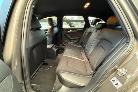 Audi A4 AVANT TDI BLACK EDITION - DEMO +1 - FULL AUDI SERVICE HISTORY  25