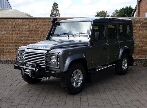 Land Rover 110 XS 22