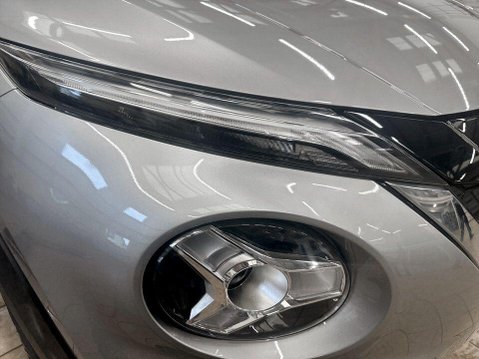 Nissan Juke 1.6 N-Connecta SUV 5dr Petrol Hybrid Auto Euro 6 (143 ps) Air Con - Alloys 9