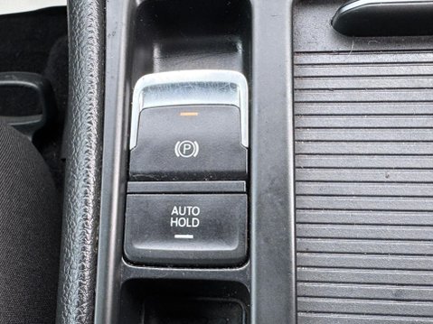 Volkswagen Golf 2.0 TDI GTD Euro 6 (s/s) 5dr 37