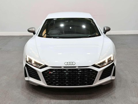 Audi R8 5.2 FSI V10 Performance Coupe 2dr Petrol S Tronic quattro Euro 6 (s/s) (620 10