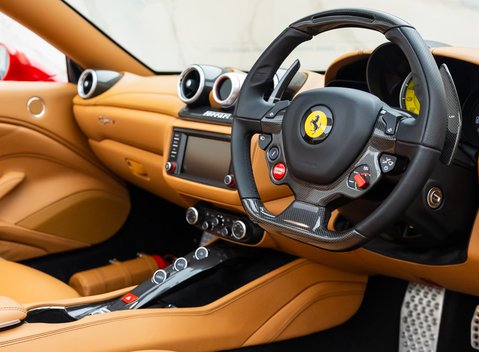 Ferrari California T 13