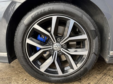Volkswagen Passat 1.4 TSI 13kWh GTE Saloon 4dr Petrol Plug-in Hybrid DSG Euro 6 (s/s) (218 ps 18