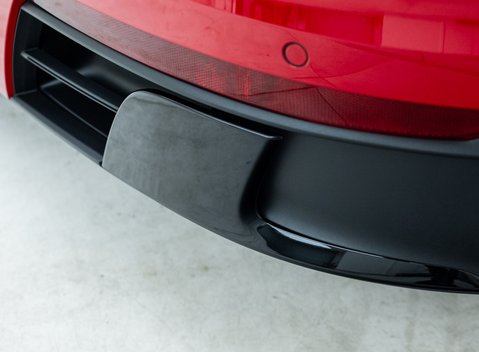 Porsche 911 Carrera 4 GTS (992) 30