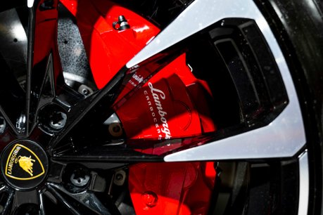 Lamborghini Urus V8 S. NOW SOLD. SIMILAR REQUIRED. PLEASE CALL 01903 254800. 10